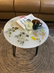 RTRCT04 Resin Floral Coffee Table